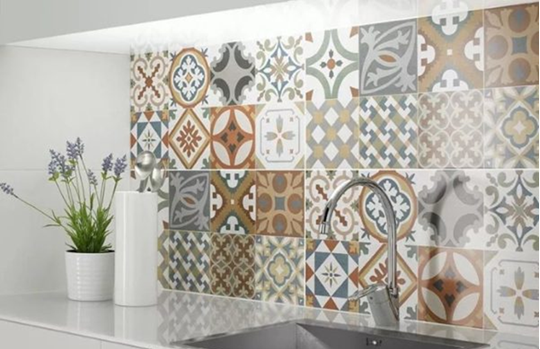 PRINT IN CERAMIC TILES