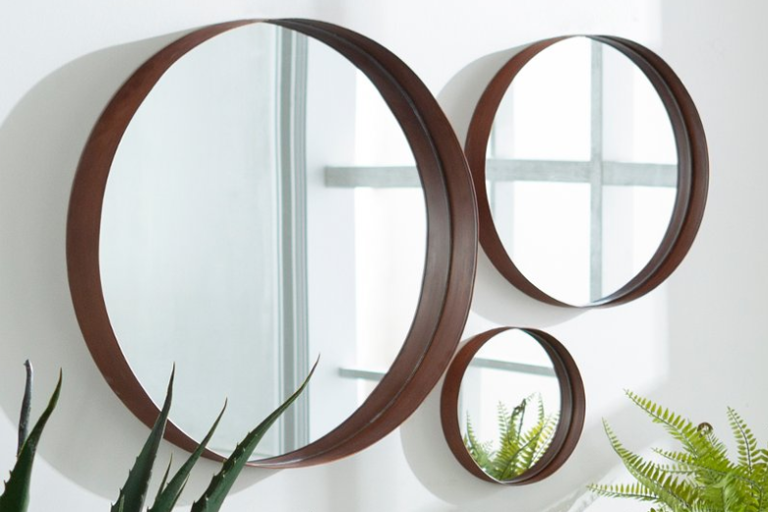 mirror-wallhang